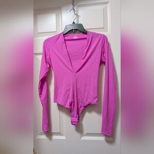 Skims Long Sleeve Deep v Neck Bodysuit Womens Hot Pink Size Medium M